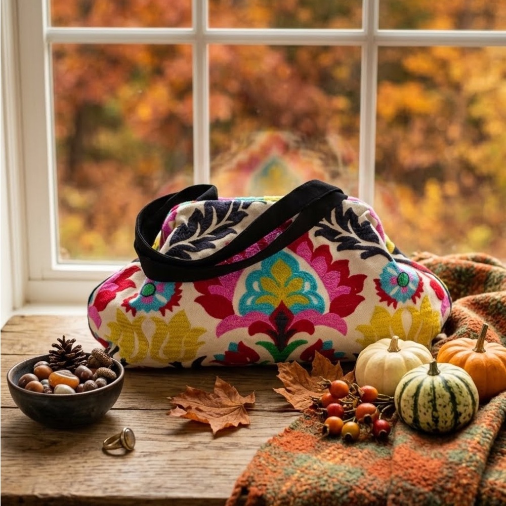 Atenti Betty Bag Santa Maria Suzani Floral Project Handbag knitting bag